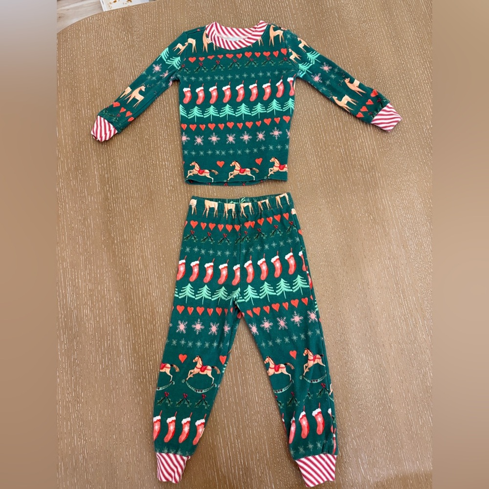 Pottery Barn Kids Green Holiday Pajama Set